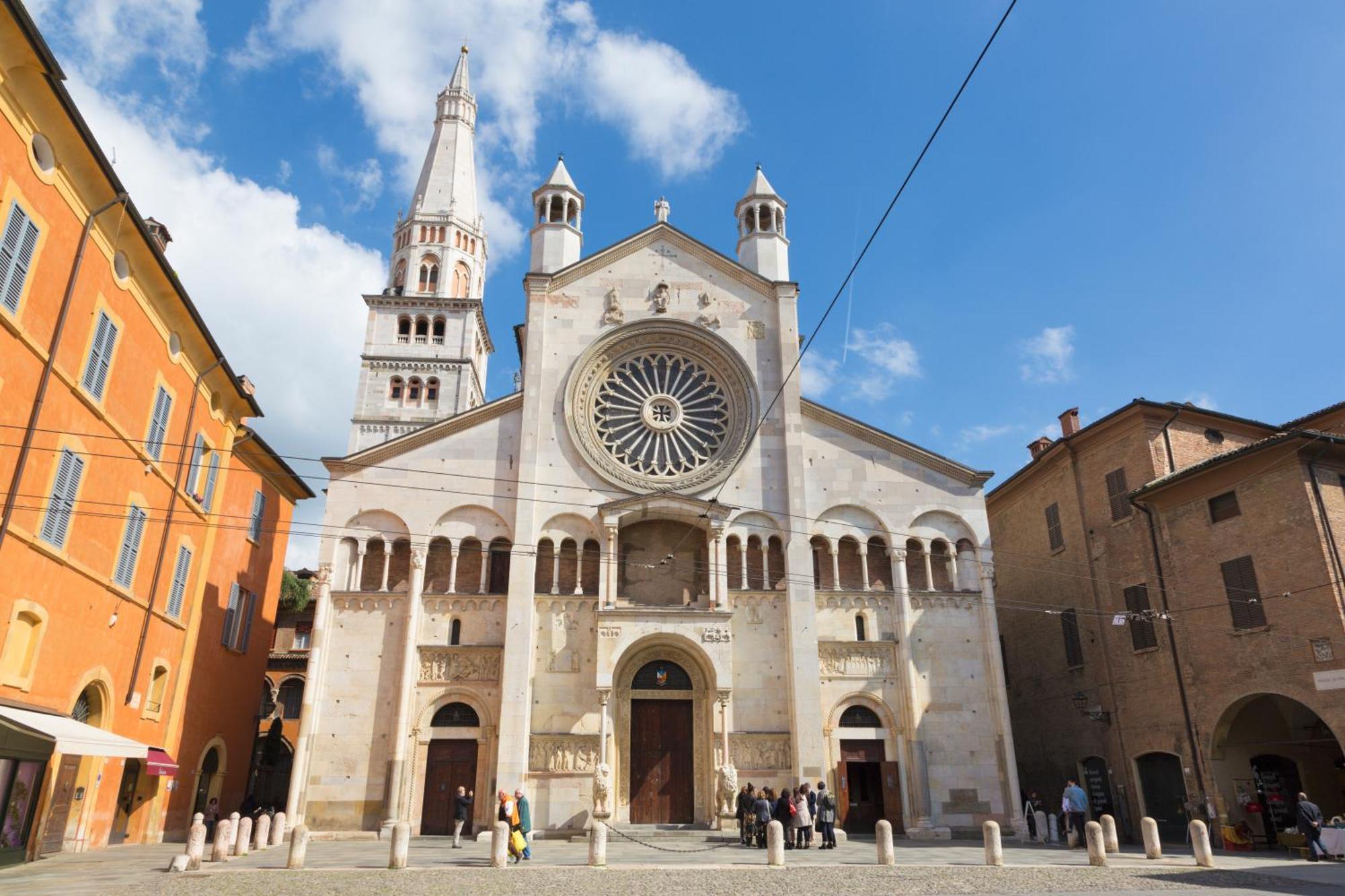 Modena Visit Apartment Екстериор снимка