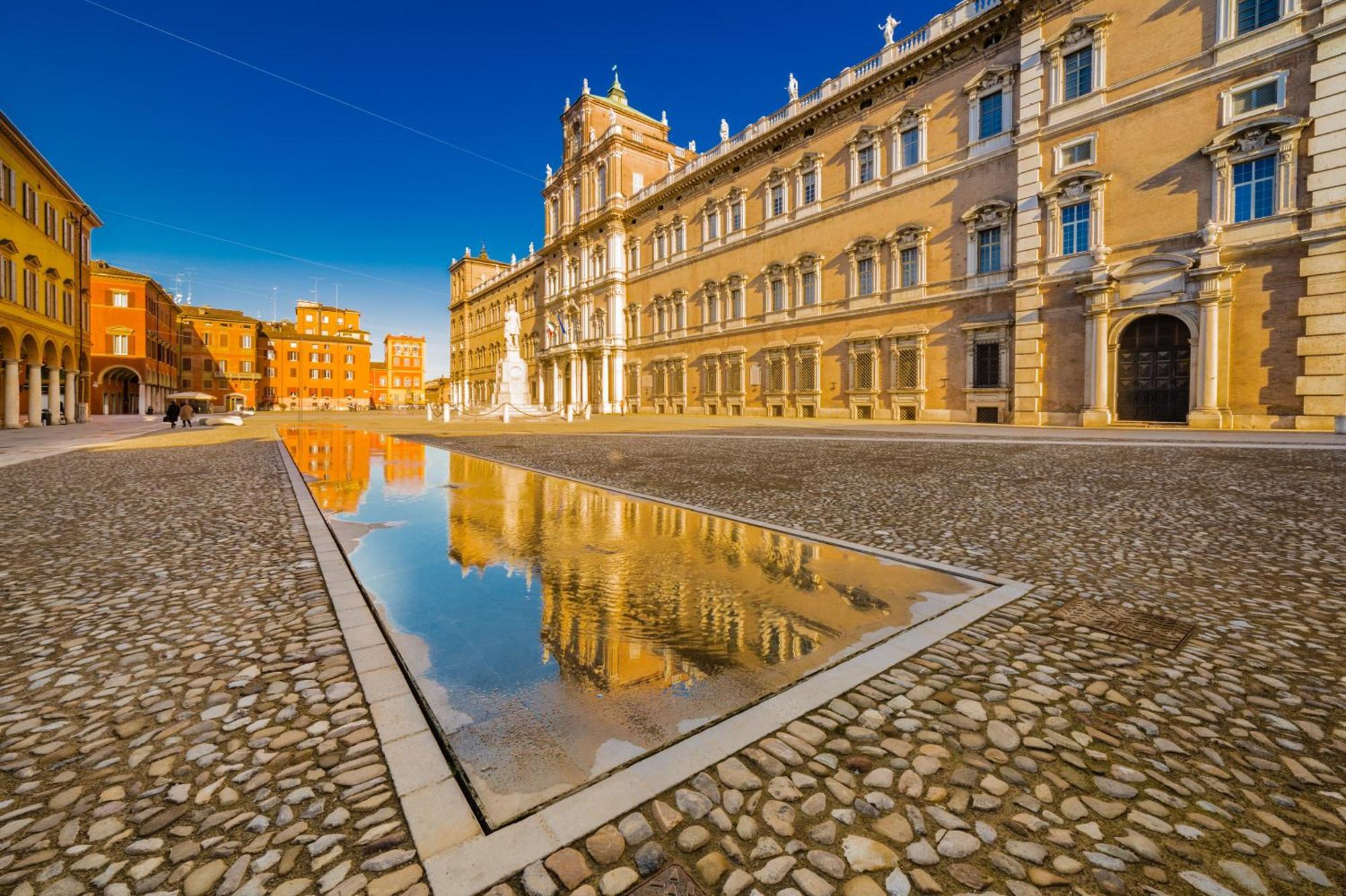 Modena Visit Apartment Екстериор снимка