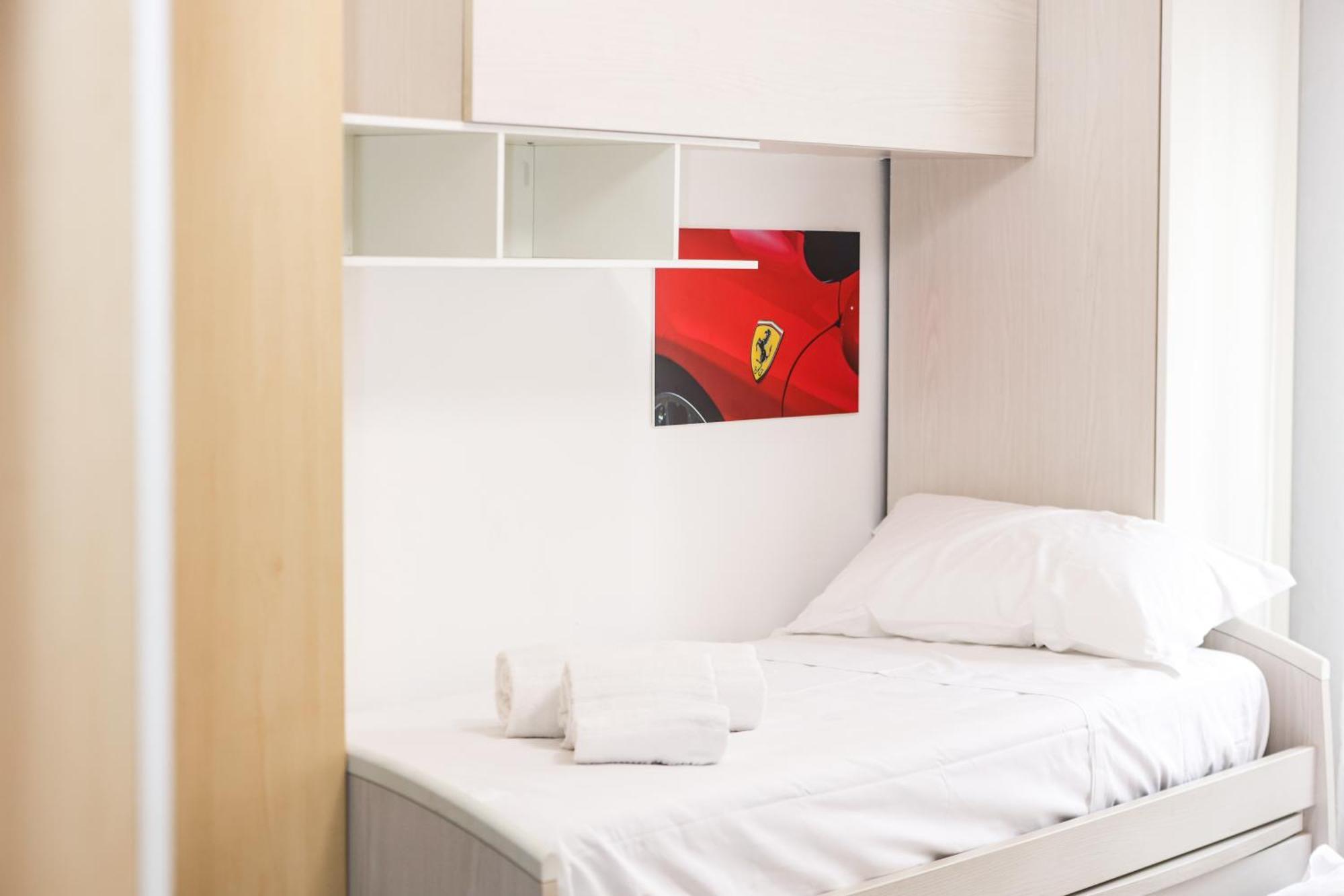 Modena Visit Apartment Екстериор снимка